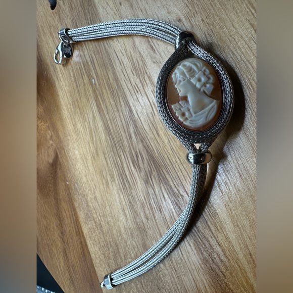 Cameo bracelet - Picture 3 of 9